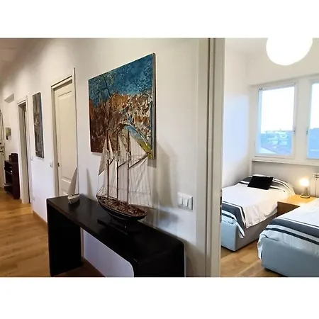 Sea View Terrace Apartment Viareggio